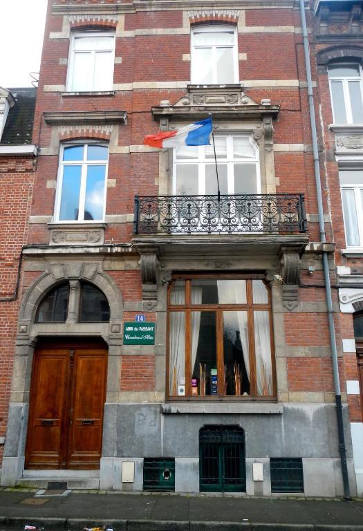 Abri Du Passant Bed and Breakfast Roubaix Exteriör bild
