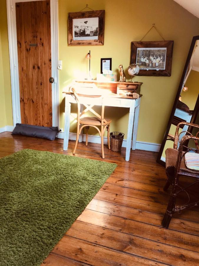 Abri Du Passant Bed and Breakfast Roubaix Exteriör bild